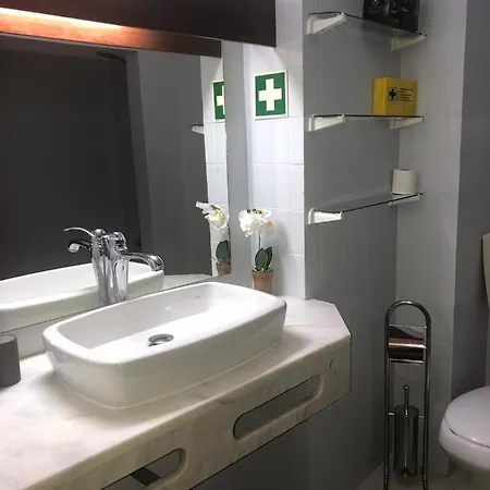 Xavilla 8 * 阿尔布费拉